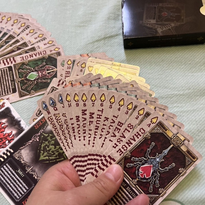 شخصيات بانداي كامين رايدر الرس - مراجعة Card Game Deck وسعره