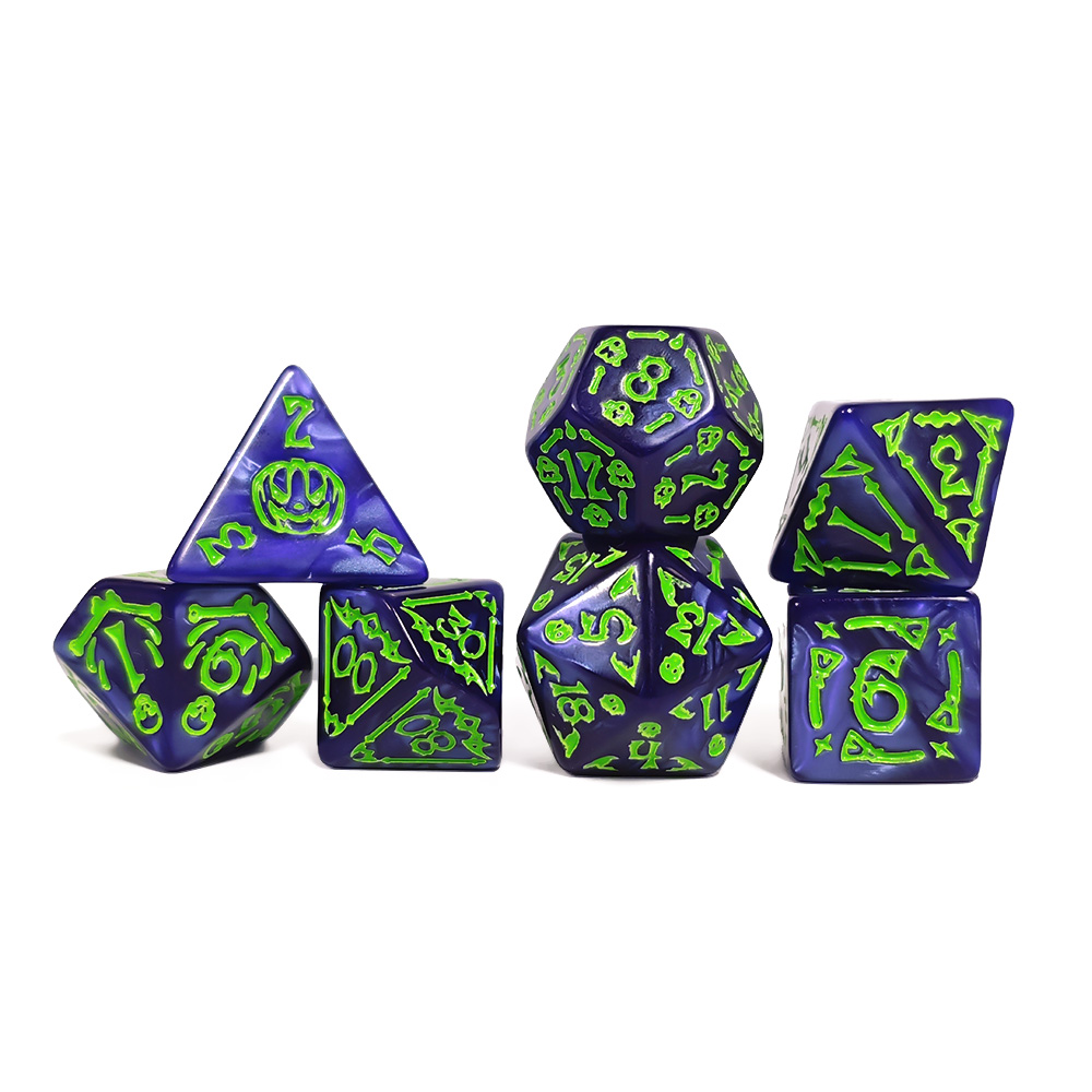 مجموعة نرد كثولو باللون الأزرق - مراجعة Dice Set Polyhedral وسعره